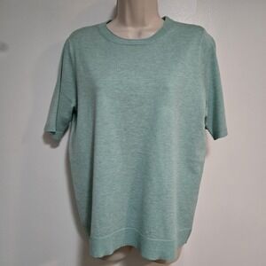 Chico's Size 1  (M) Mint Green Crew Neck Sweater Top Short Sleeve NEW